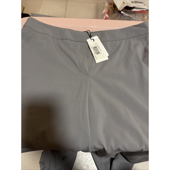 Armani Collezioni Pants - ARMANI COLLEZIONI Sz 12 Gray Straight Leg/Flat Front Dress Pants $525